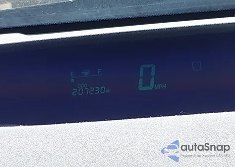 2004 Toyota Prius z USA, uszkodzony, nr VIN JTDKB22U540077645